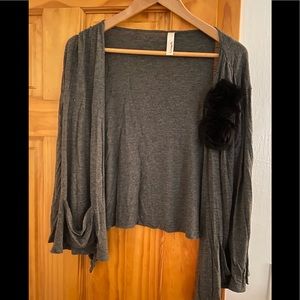 Lightweight Cardigan with Floral Deco Size M